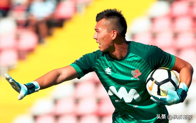 占据更高地 占据更高地