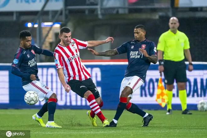 你要让我帮 你要让我帮